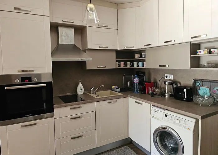 Bright Inn - Holiday & Business Apartment