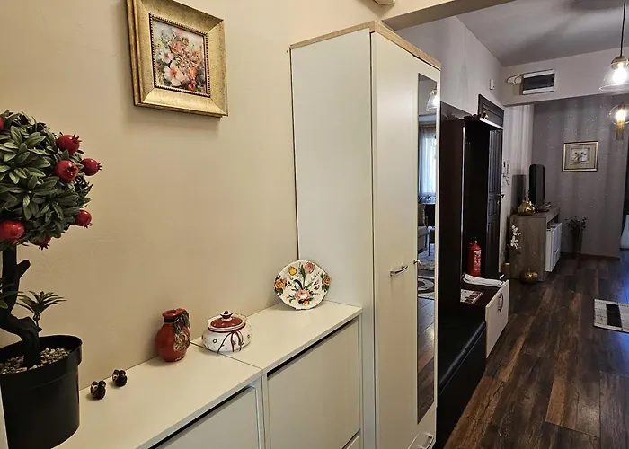 Bright Inn - Holiday & Business Apartment