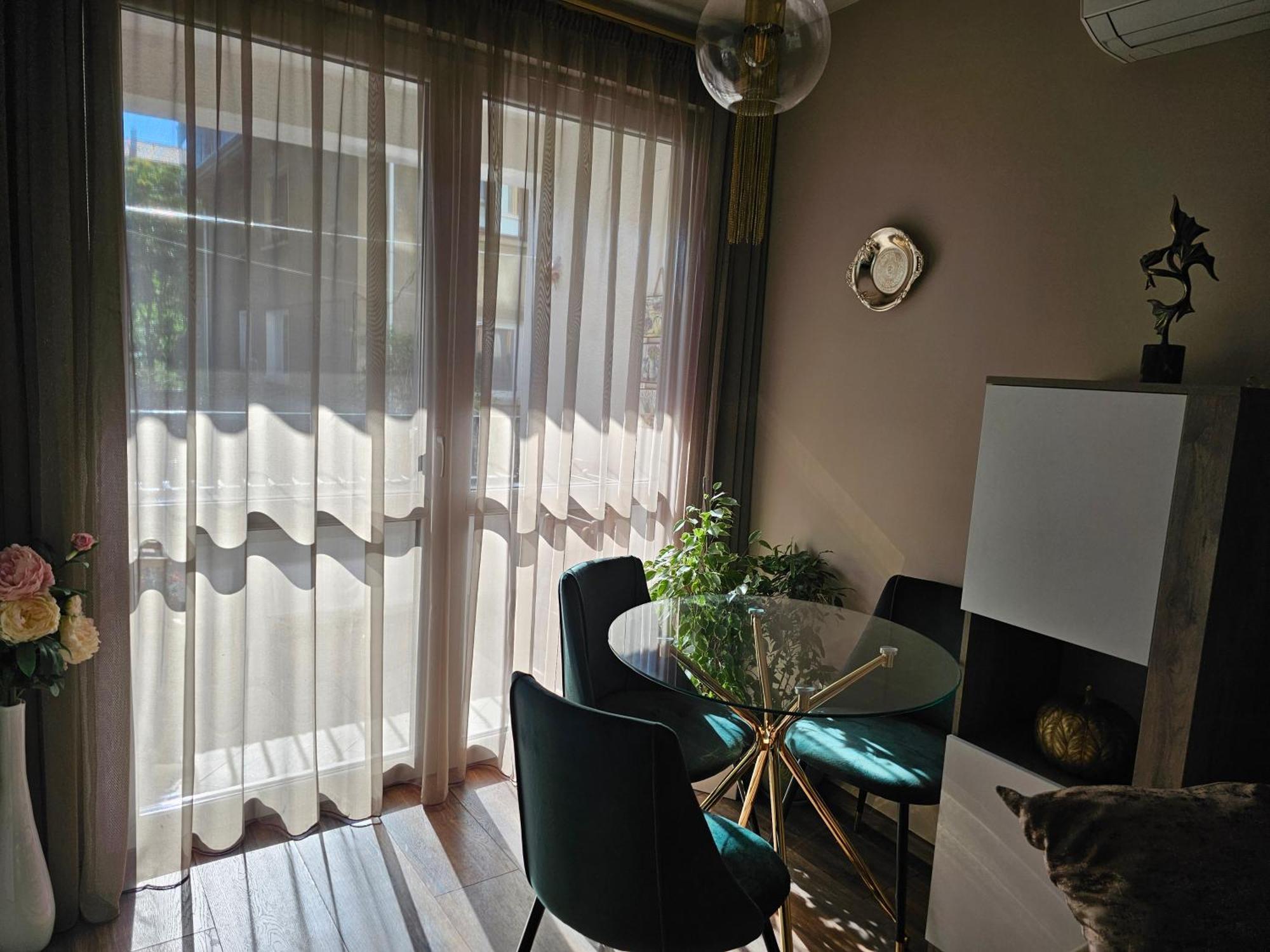 Apartment Bright - & Business