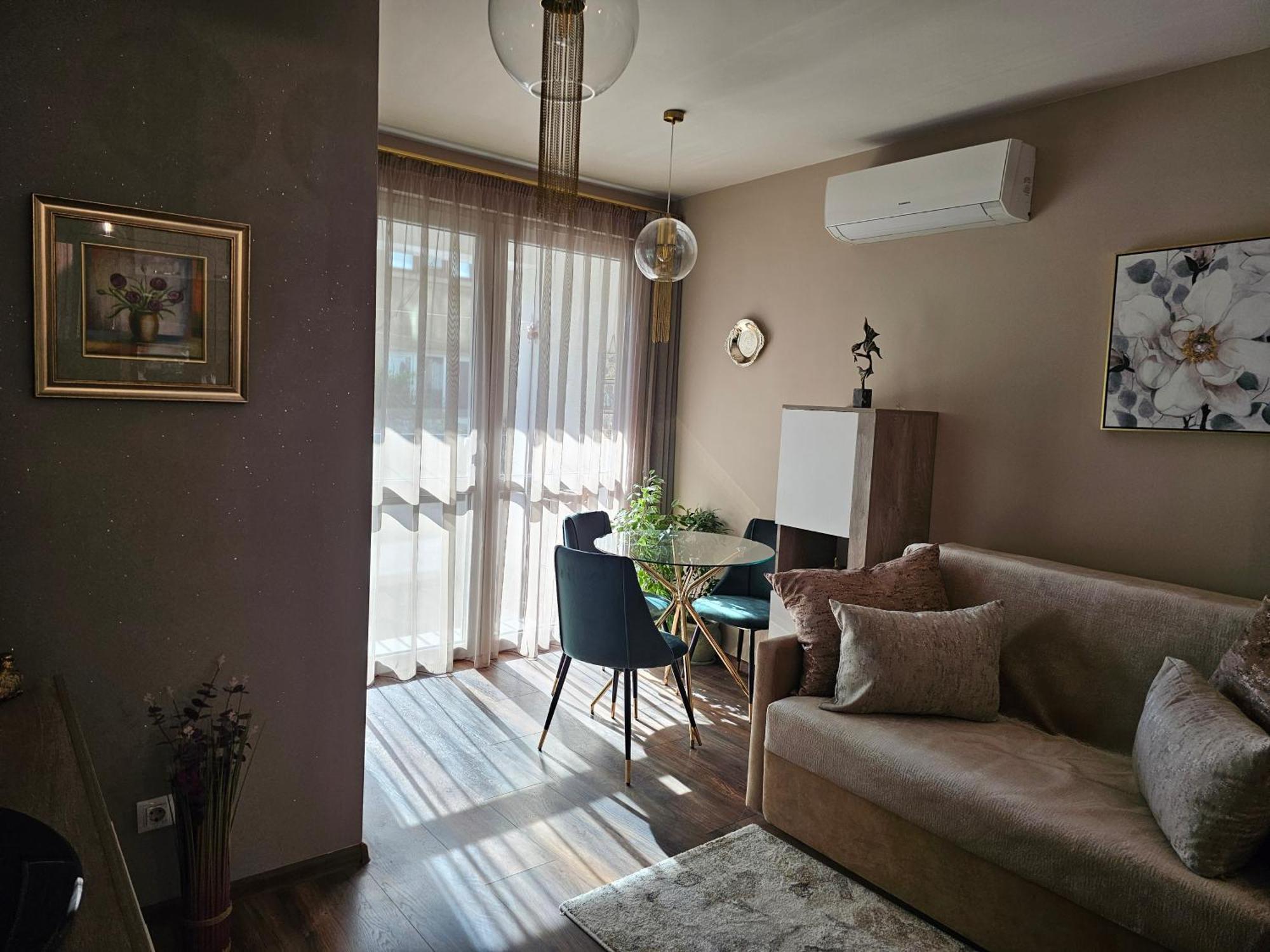 Apartment Bright - & Business *